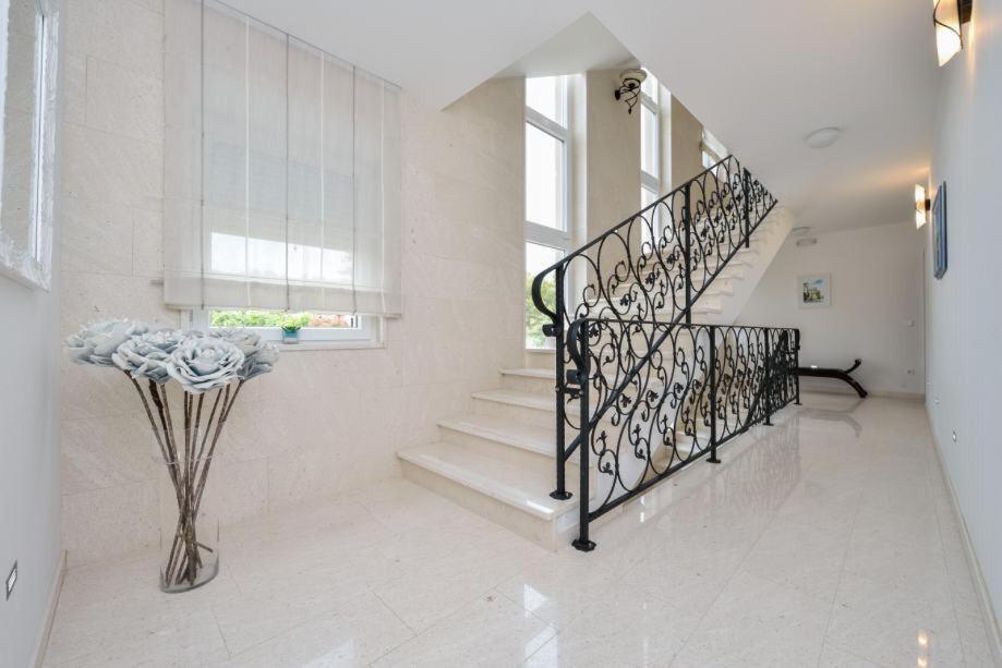 Luxury Apartment Arta-2 With Heated Pool And Jacuzzi Bibinje Exterior photo