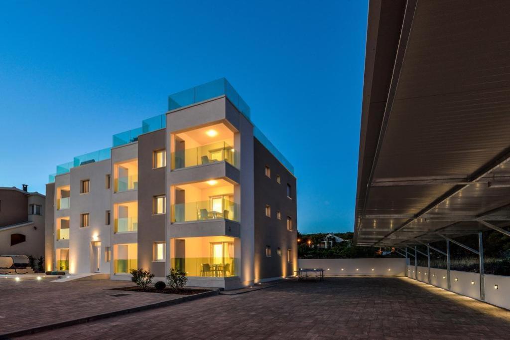 Luxury Apartment Arta-2 With Heated Pool And Jacuzzi Bibinje Exterior photo